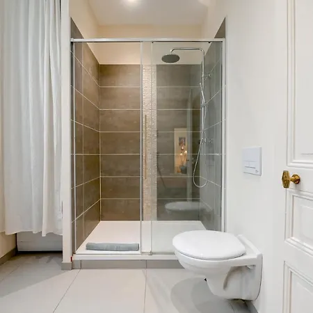 Renove & Climatise + Jardinet - Centre Ajaccio
